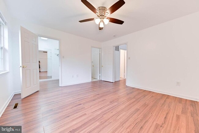 Building Photo - 3514 Lowlen Ct