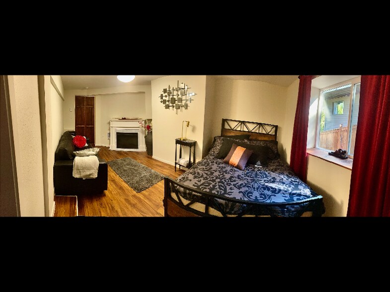 Building Photo - 7766 SW Bayberry Dr