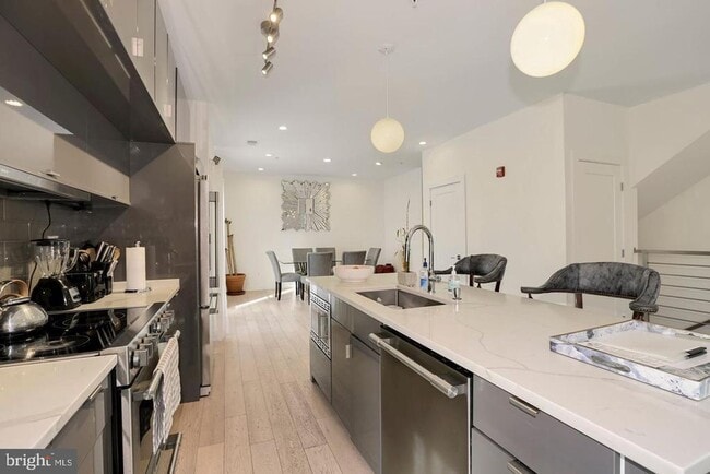 Building Photo - 1495 Gallaudet St NE