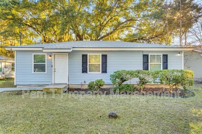 Building Photo - 1925 Cowan Ave