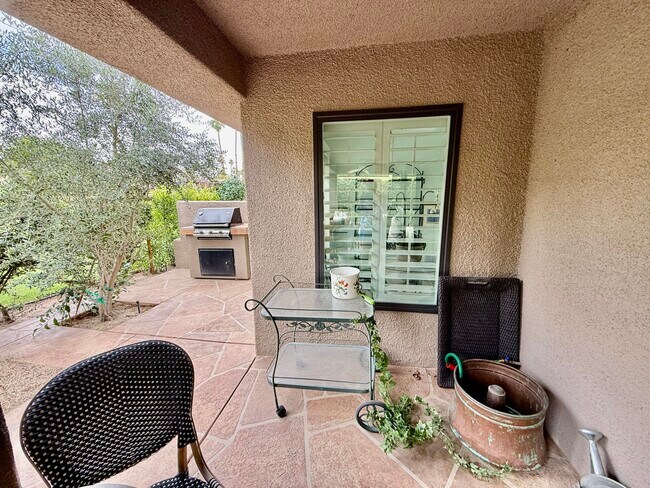 Building Photo - 48835 Mescal Ln