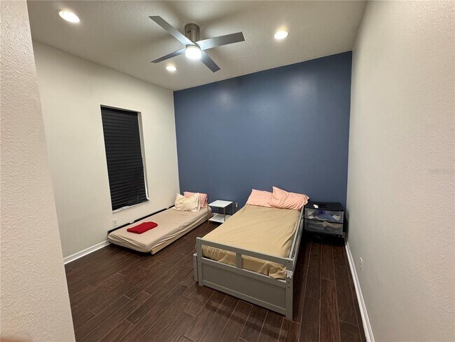 Building Photo - 8731 Tantallon Cir