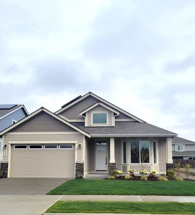 Building Photo - Brand new 2 bedroom home + den