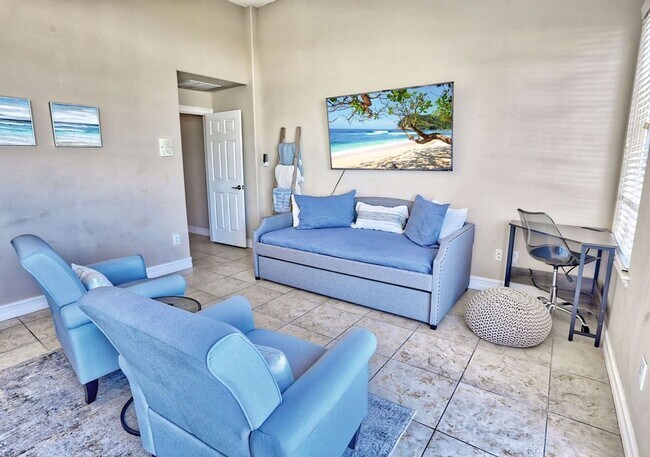 Building Photo - Gulf-Front Luxury Townhouse | 4 Bedrooms +...