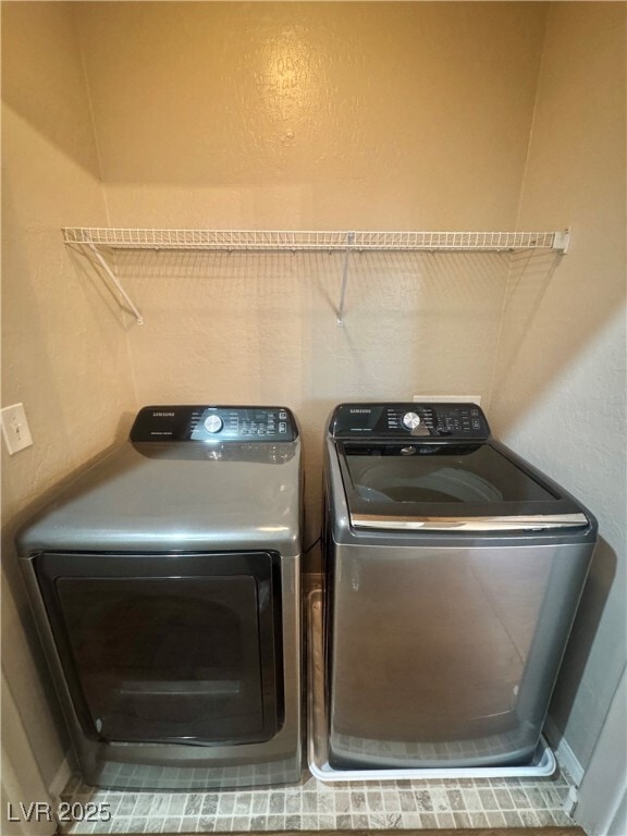 Building Photo - 4350 Westbury Square St