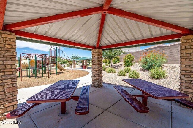 Building Photo - 2862 E Bagdad Rd