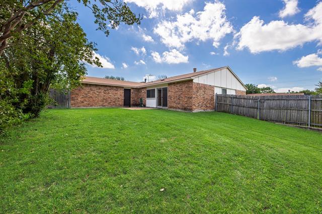 Building Photo - 729 Via Altos