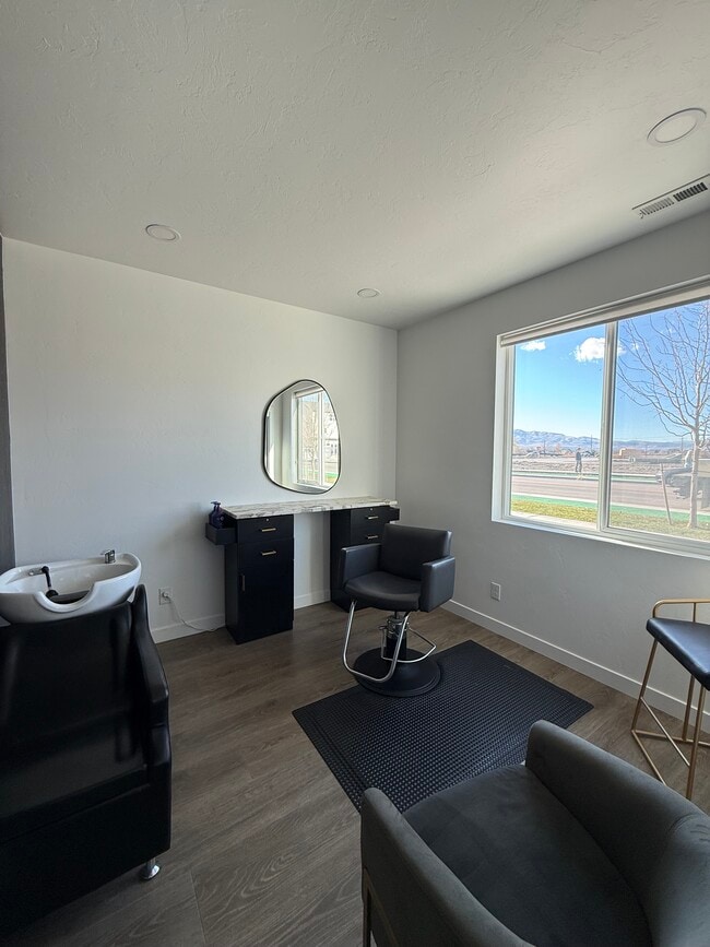 Building Photo - 508 S 1080 W