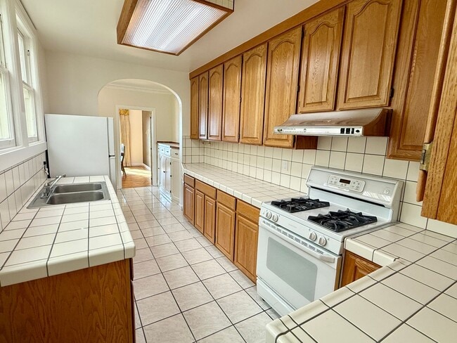 Building Photo - 1765 17th Ave