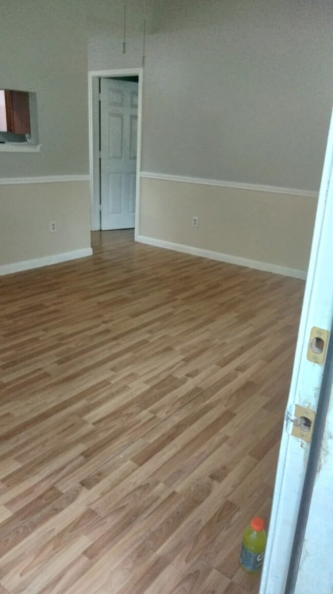 Building Photo - 50 Sunset Ridge Dr