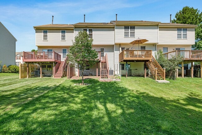 Building Photo - Welcome to Limestone Hills West!