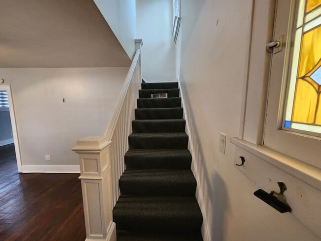 Building Photo - 3 Bedrooms 1 bath home for RENT!