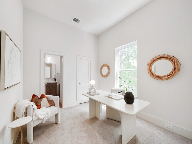 Building Photo - 861 Rachel St