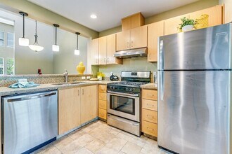 Building Photo - The Residences at Stone Creek