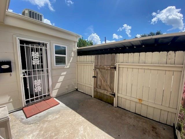 Building Photo - 8102 Amelia Rd