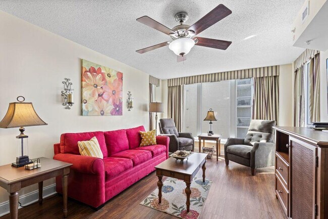 Building Photo - 1321 S Ocean Blvd