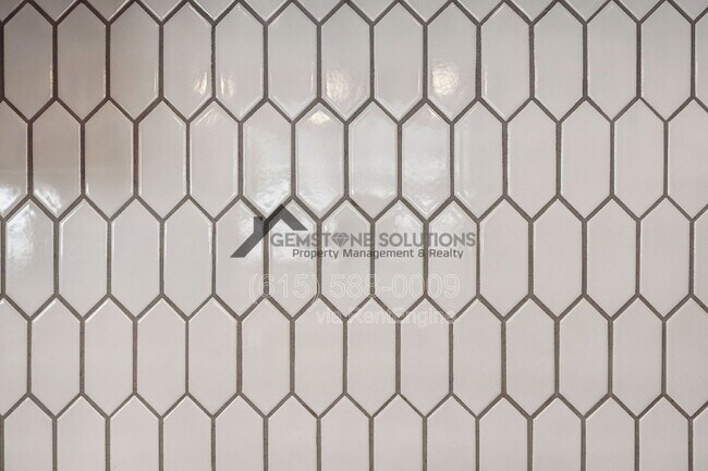 Building Photo - 1609 9th Ave N