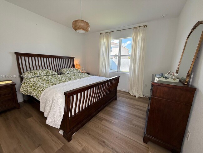 Building Photo - 13233 SW 272nd St