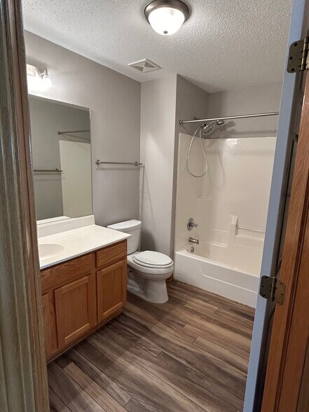 Building Photo - 7425 Wistful Vista Dr