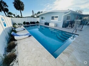 Building Photo - 385 S Tessier Dr