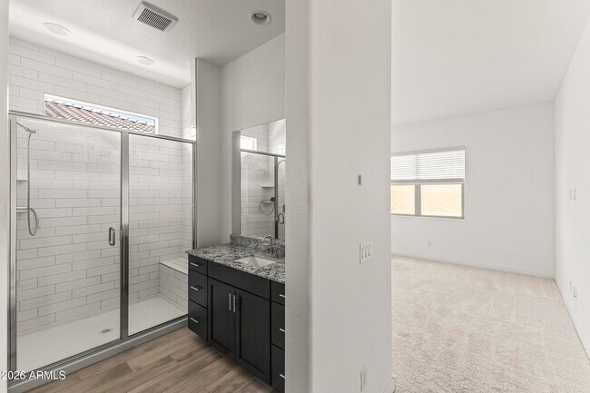 Building Photo - 9342 W Roma Ave