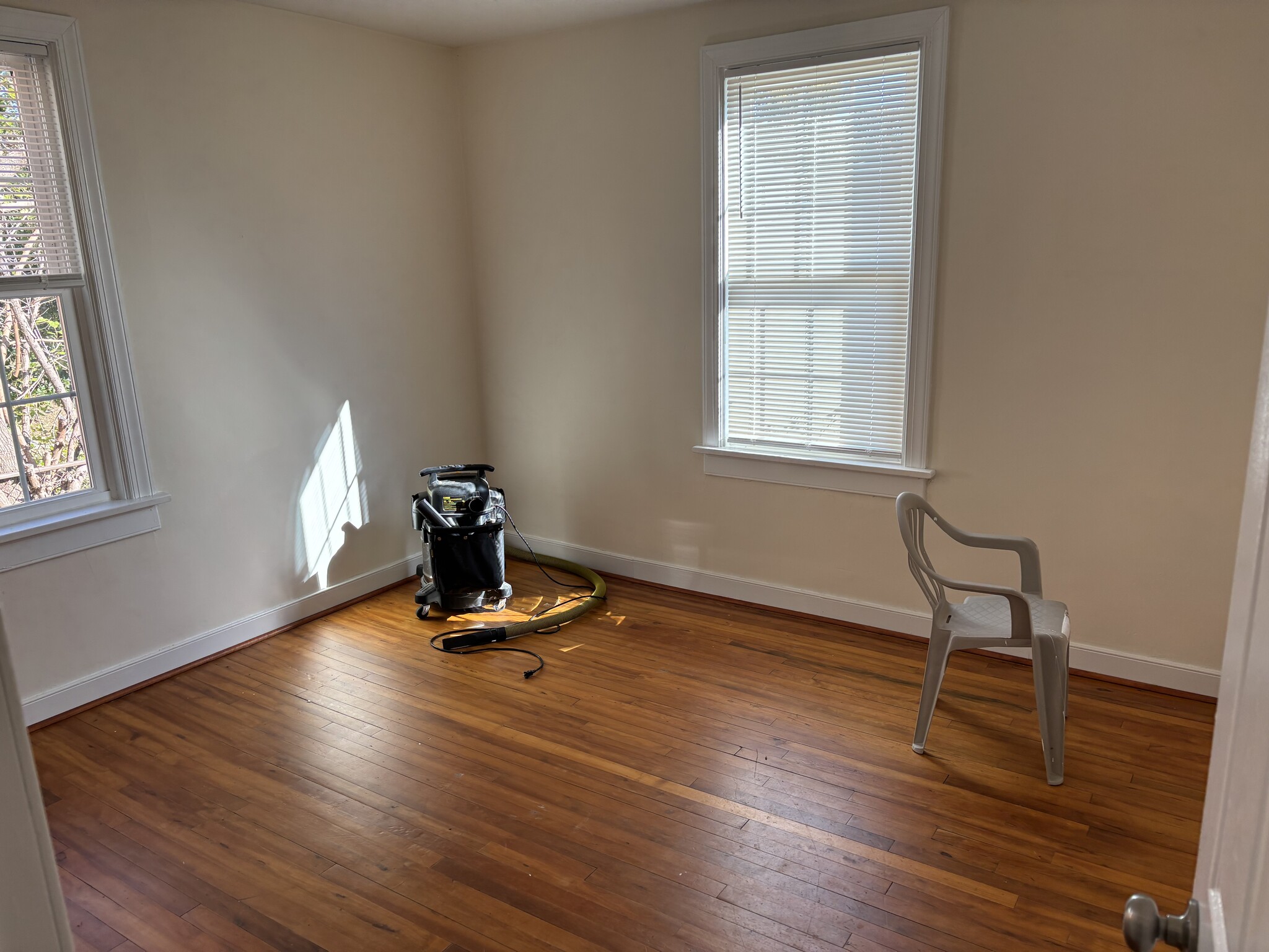 Building Photo - 5316 Smith Ave