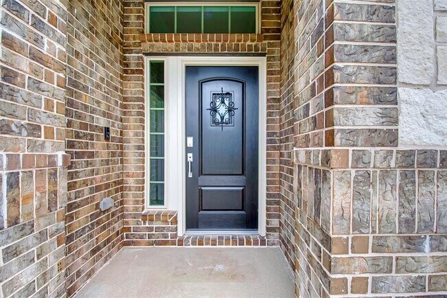 Building Photo - 1006 Warm Summer Dr