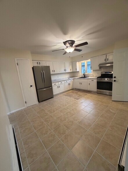 kitchen - 360 Highland Ave