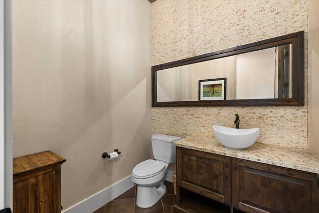 Building Photo - Luxury Furnished 4-Bedroom Home in Eagle's Bella Terra Neighborhood