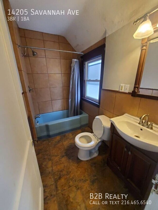 Building Photo - 14205 Savannah Ave