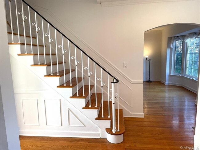 Building Photo - 106 Trumbull Rd