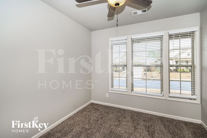 Building Photo - 1020 Creekhead Dr