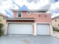 Building Photo - 6 Valencia Dr