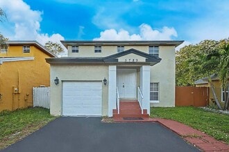 Building Photo - 5789 Woodland Point Dr