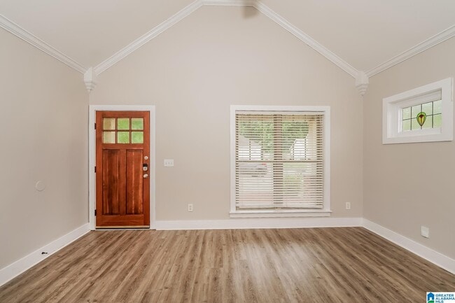 Building Photo - 149 Rossburg Dr