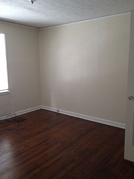 Building Photo - 501-507 S 15th Street