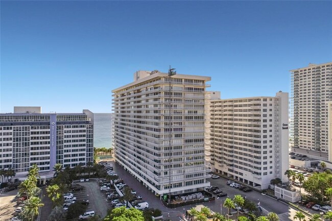 Building Photo - 4020 Galt Ocean Dr