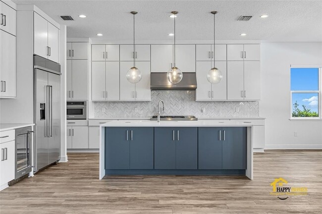 Building Photo - 9226 Santorini Dr