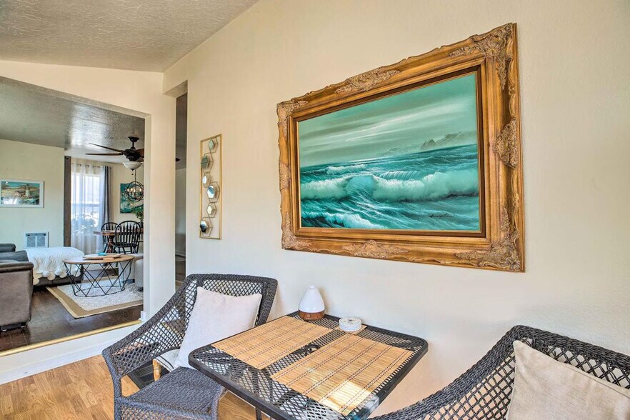 Building Photo - 5010 K Pl