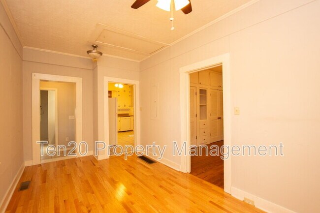 Building Photo - 2618 17th Ave