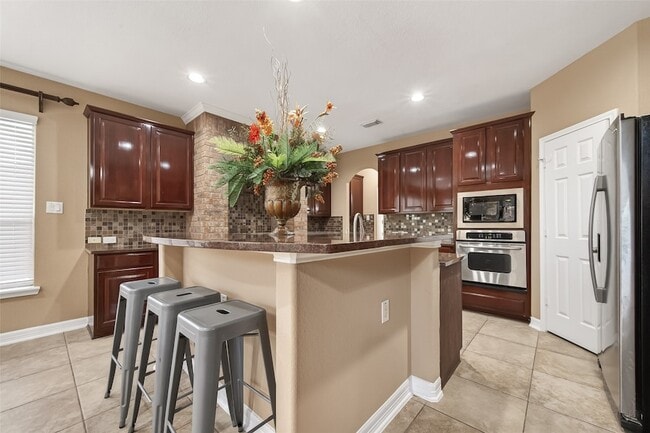Building Photo - 21103 Falcon Creek Ct
