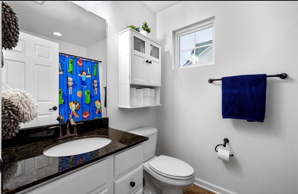 Building Photo - 294 Maple Ridge Dr