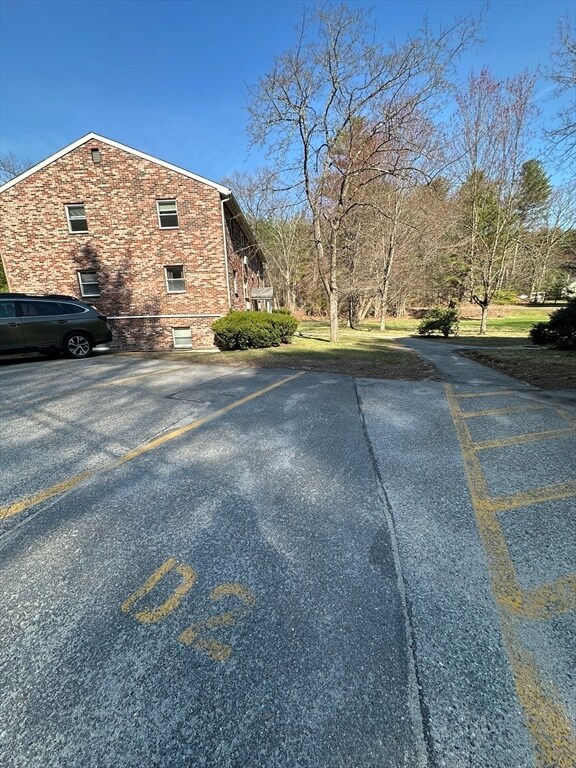 Building Photo - 85 Hosmer St