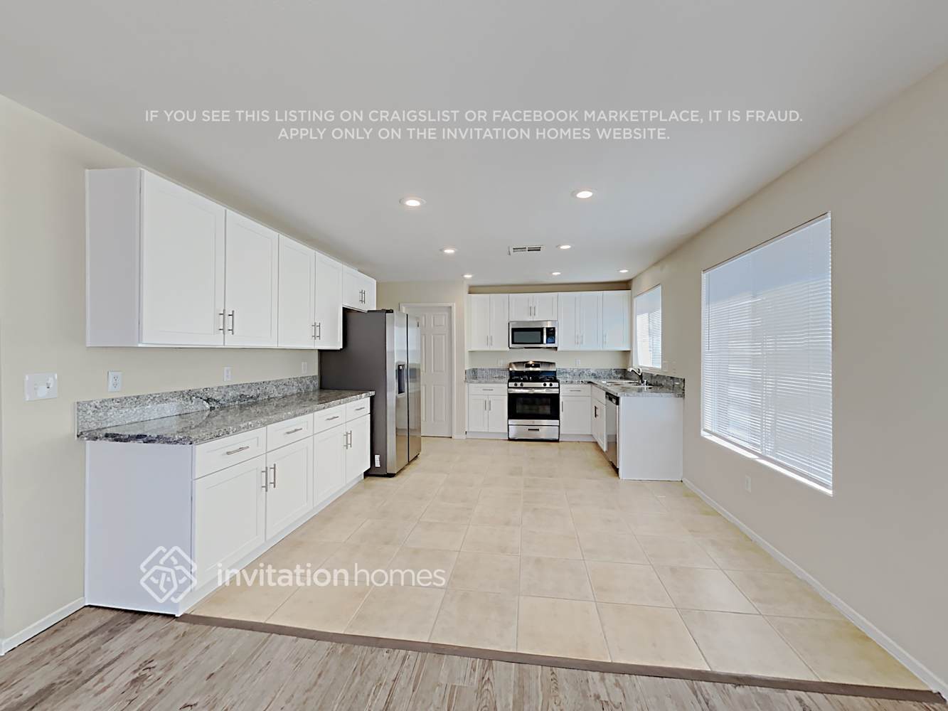 Building Photo - 7981 N Willow Pines Pl