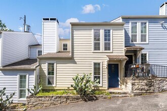 Building Photo - 812 Winflo Dr