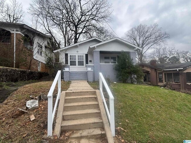 Building Photo - 1619 27th St N