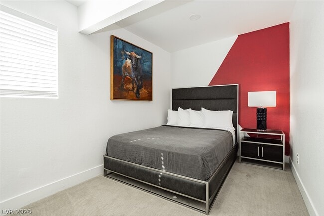 Building Photo - 1913 Birch St