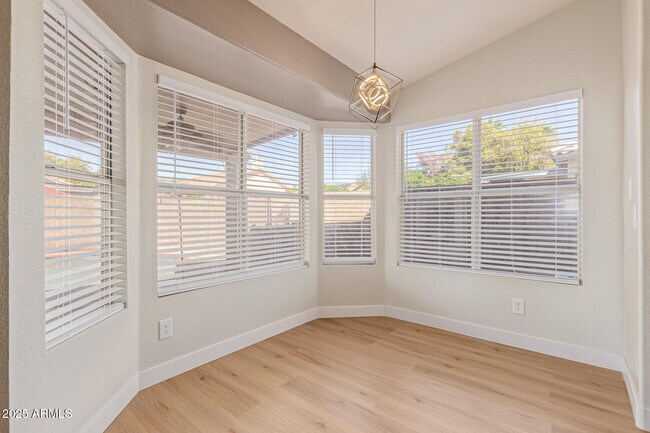 Building Photo - 5340 W Oraibi Dr