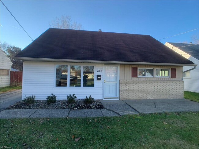 Primary Photo - 268 N Roanoke Ave