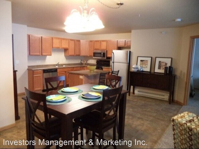 Building Photo - 2220 35th St NW